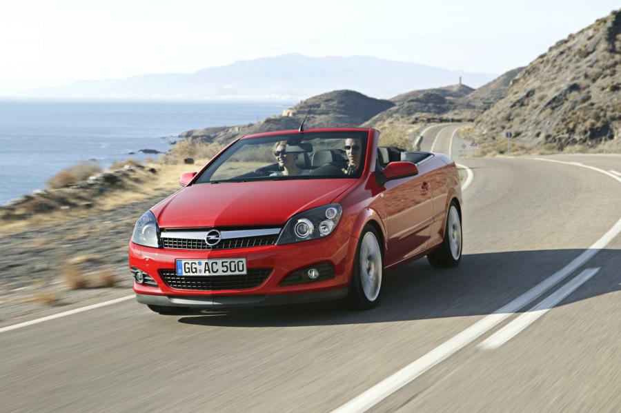  Opel Astra Twin Top 2007 года  (фото 51 из 131)